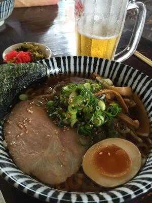 Taro's Ramen & Cafe
