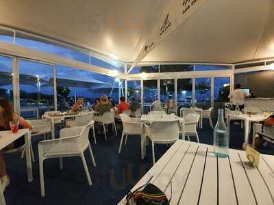 Harbour View Restaurant By Royal Queensland Yacht Squadron