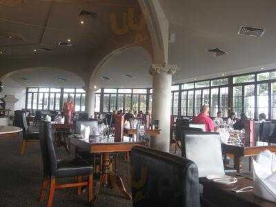 Pagoda Long Bar & Restaurant