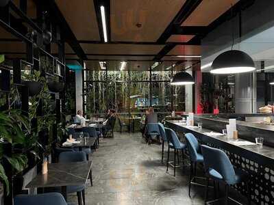 Spice Central Kitchen And Bar