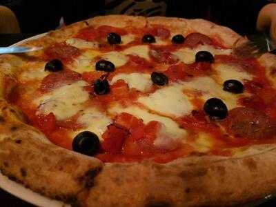 Il Mandolino Restaurant & Pizzeria