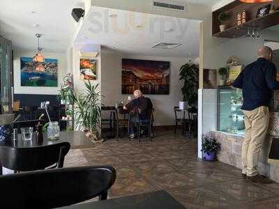 Il Mandolino Restaurant & Pizzeria