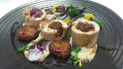 Covet Bar And Restaurant