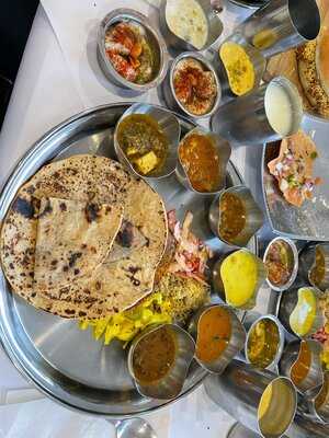 Gujju's Cafe And Chaat House