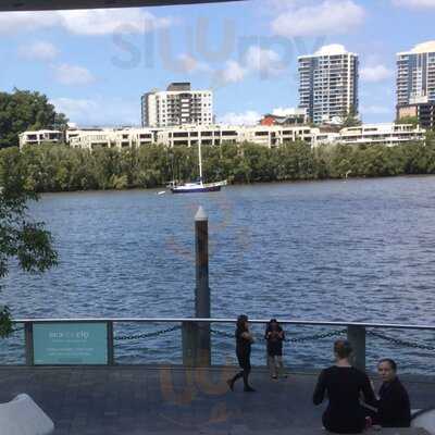 Pig 'n' Whistle Riverside