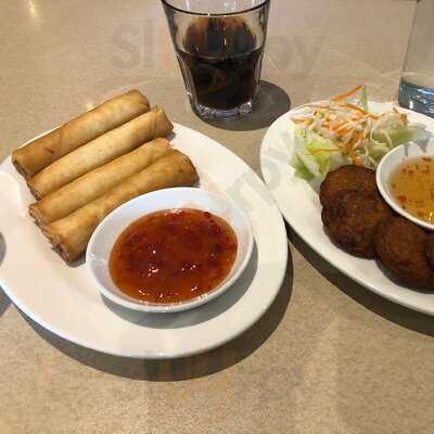 Happy Thai Restaurant