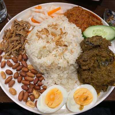 Plum Valley Malaysian Restaurant