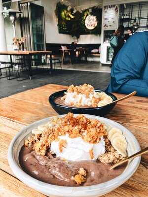 Kiss The Berry South Bank