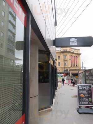Toast Cafe And Sandwich Bar