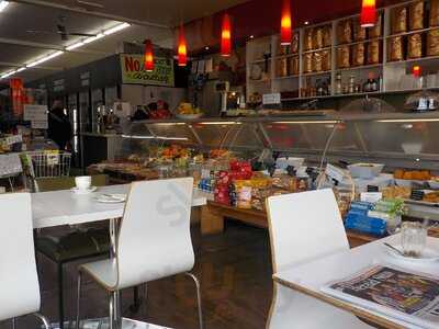 East Malvern Cellars & Deli