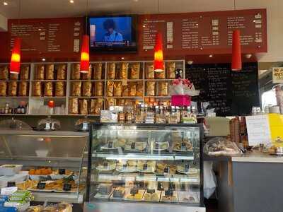 East Malvern Cellars & Deli