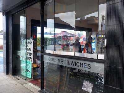 East Malvern Cellars & Deli