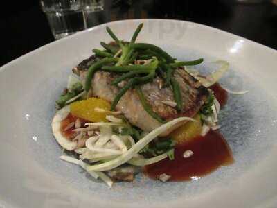 Mrepublic Restaurant