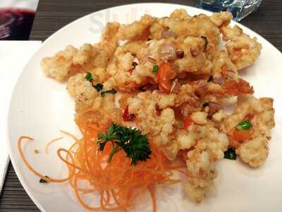 Lemongrass Thai Bistro