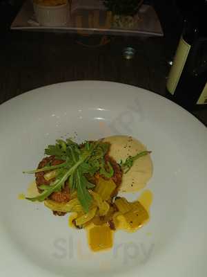 Rhubarb Rhubarb Restaurant