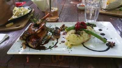 Brook Garden Restaurant