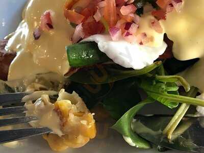 Celtic Corner Bar & Bistro