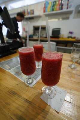 Cafe Outside The Square