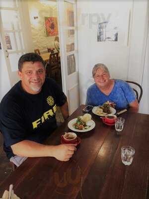 Cafe Outside The Square