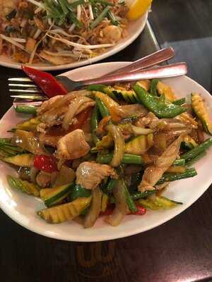 Darun Thai Restaurant