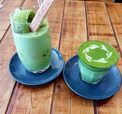 Mama's & Papa's Japanese Cafe