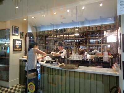 Marchetti Cafe And Wine Bar