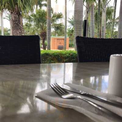 Lagoona Resort Restaurant