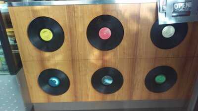 Cafe Vinyl