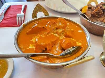 Tasty Momo Nepalese Restaurant