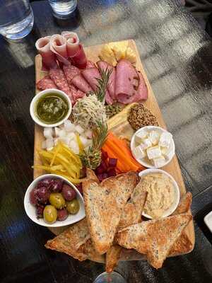 Covent Garden - Gin Bar & Restaurant