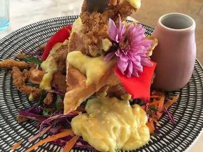 Coconut Estate Eatery