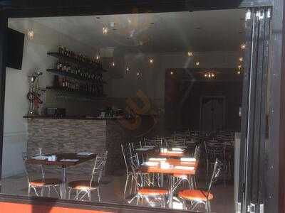 Mezzett Restaurant Bar