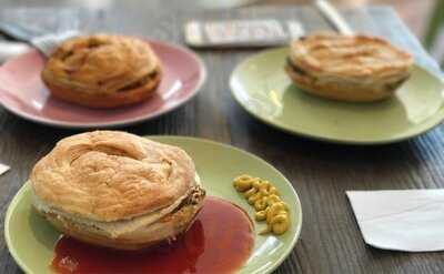 Cherry Darlings Bakehouse