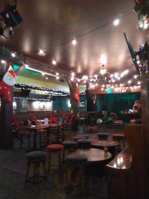 Gilhooley's Irish Bar And Restaurant