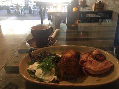 Moreish Food & Coffee