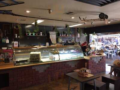 Moreish Food & Coffee