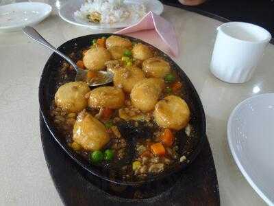 Happy Union Restaurant