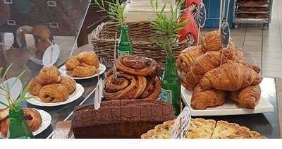 Crust & Co Artisan Baking