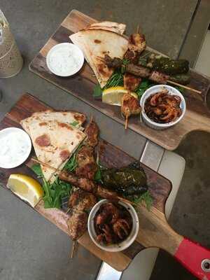 Five Sisters - Art House Cafe