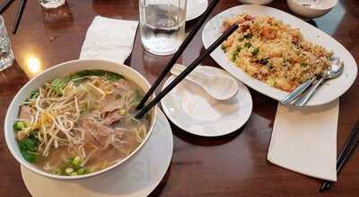 Ben's Vietnamese & Chinese Restaurant