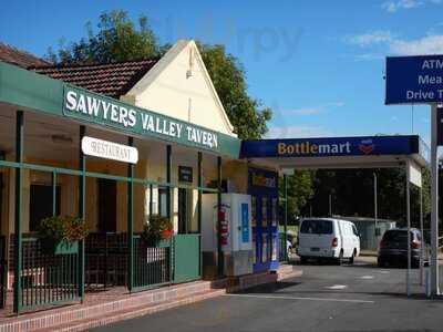 Sawyers Valley Tavern