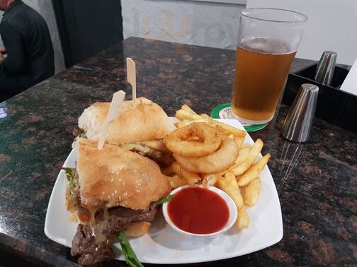 Sawyers Valley Tavern