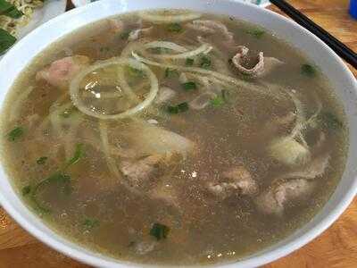 Nha Hang Tan Thanh Traditional Vietnamese Restaurants