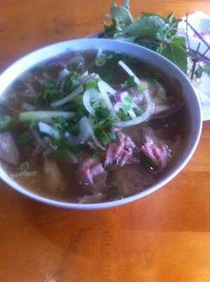 Nha Hang Tan Thanh Traditional Vietnamese Restaurants