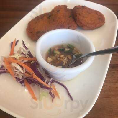 Longlae Thai Cuisine