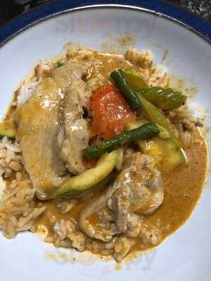 Sing's Asian Kitchen