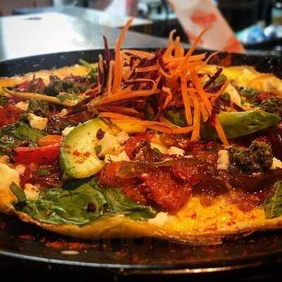 Almina's On Gawler Place