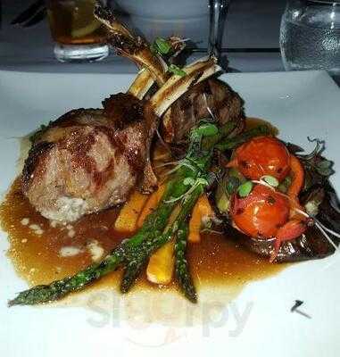 Sylvia's Restaurant & Wine Bar