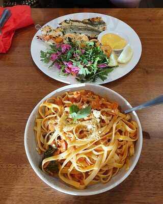 Italian Kitchen At Two Twenty