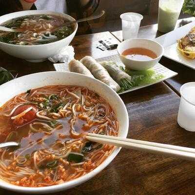 Pho Hien Vuong Pasteur